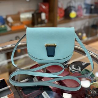 （分類：）位於 。 由 pandabag 提交（商品編號 1470034439，圖片 1）。簡介： 。