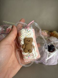 （分類：）位於 。 由 mochimoodhk-1 提交（商品編號 1470026010，圖片 1）。簡介： 。