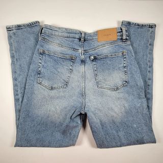 (Category: ) located in . Submitted by selahthriftedclothing (Listing ID 1470136560, Image 1). Description: .
