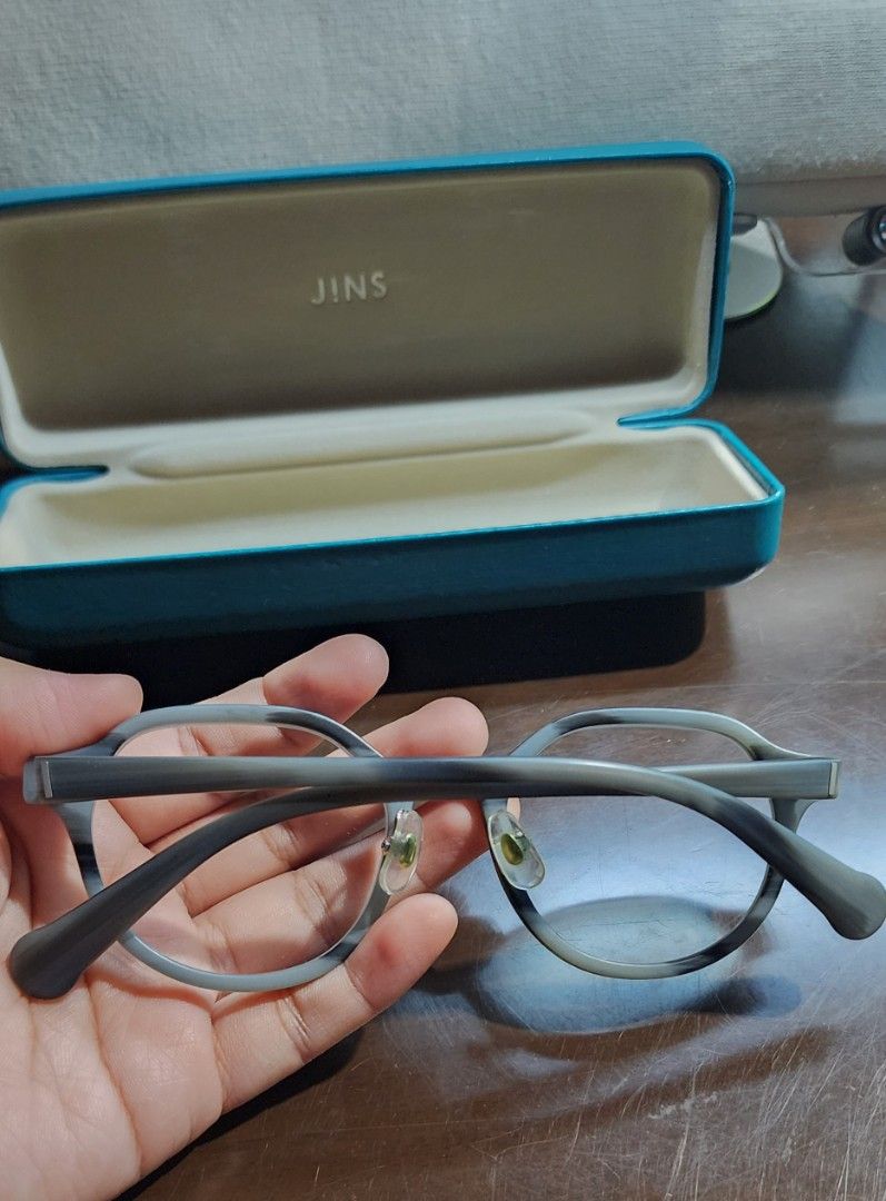 👓 JINS Eyeglasses – May Grado (Category: Sunglasses & Eyewear) located in Baguio. Submitted by coffeesilvershadow_28 (Listing ID 1470028533, Image 2). Description: ✨ Superb Quality - With sigbs of condition but still in great condition - Designed in Tokyo - From HK box - Comes with eyeglasses case 780 pesos only - Monday dropping/ shipping only - Jnt shipping- Payment first plus sf before shipping.