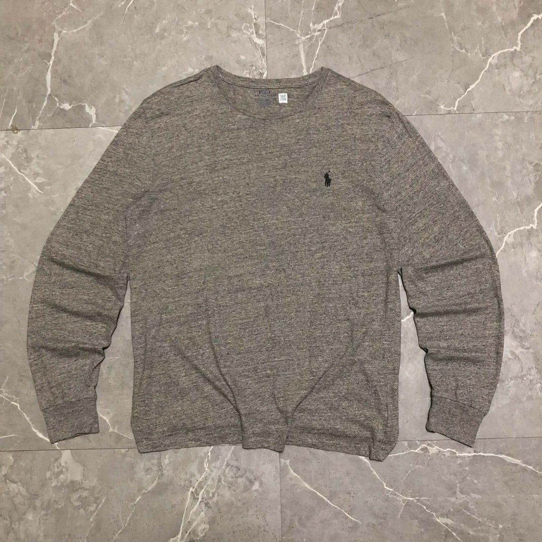 🔱 RALPH LAUREN LONGSLEEVE 🔱 (Category: Activewear) located in Cebu City. Submitted by cj_thrift (Listing ID 1470115456, Image 1). Description: 🔱 RALPH LAUREN LONGSLEEVE 🔱 -Size: M -Length: 28 -Width: 22 -Color rate: 10/10 -Excellent condition Good as new PRICE: 🔖 650 Only! ♻️UNLI VIDEOCALL WITH ITEM/ UNLI VOUCH IF LEGIT SELLER♻️ ✈️CAN SHIPPED NATIONWIDE 🚚JNT OR LBC COURIER 📍MINGLANILLA, CEBU ‼️SOBRANG SOLID PA NETO MGA BOSS‼️.