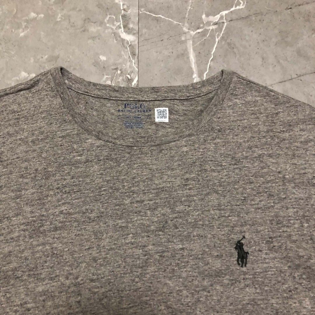 🔱 RALPH LAUREN LONGSLEEVE 🔱 (Category: Activewear) located in Cebu City. Submitted by cj_thrift (Listing ID 1470115456, Image 2). Description: 🔱 RALPH LAUREN LONGSLEEVE 🔱 -Size: M -Length: 28 -Width: 22 -Color rate: 10/10 -Excellent condition Good as new PRICE: 🔖 650 Only! ♻️UNLI VIDEOCALL WITH ITEM/ UNLI VOUCH IF LEGIT SELLER♻️ ✈️CAN SHIPPED NATIONWIDE 🚚JNT OR LBC COURIER 📍MINGLANILLA, CEBU ‼️SOBRANG SOLID PA NETO MGA BOSS‼️.