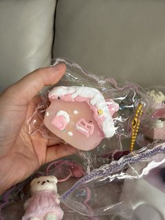 （分類：）位於 。 由 mochimoodhk-1 提交（商品編號 1470025809，圖片 1）。簡介： 。