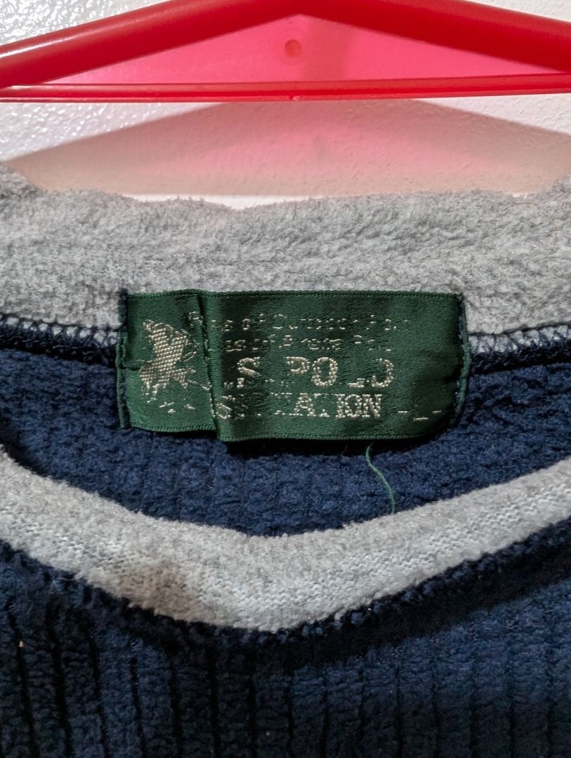 👕 U.S. Polo Association | Sweatshirt (Category: Coats, Jackets and Outerwear) located in Agdangan. Submitted by ej-declutter (Listing ID 1470013638, Image 3). Description: 📏 Size: Medium ↔️ Width: 18" 📐 Length: 24" ✨ Condition: Excellent Condition ⚠️ Issues/Defects: None .