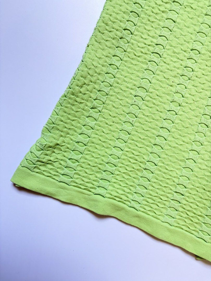 - whimsy lacey with pattern sando in lime green (Category: Sleeveless) located in Tarlac. Submitted by pearl_xoxo (Listing ID 1470107412, Image 3). Description: - whimsy lacey with pattern sando in lime green bust: 14” waist: 13” length: 21” size: s-sl issue: needwash brand: .