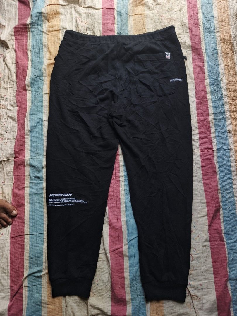 AAPE by Bathing Ape Sweatpants (Category: Activewear) located in Manila. Submitted by carlorufo11372 (Listing ID 1469948815, Image 2). Description: Aape By A bathing ape ‎Length- 38 ‎hem- 5 ‎Waist -34 -36 ‎ Complete Tags Good Condition 10/10 color rate ‎.