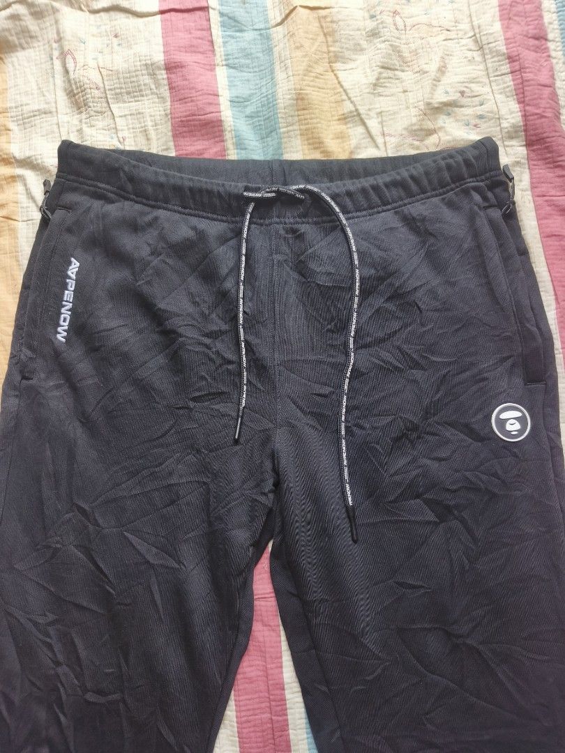 AAPE by Bathing Ape Sweatpants (Category: Activewear) located in Manila. Submitted by carlorufo11372 (Listing ID 1469948815, Image 3). Description: Aape By A bathing ape ‎Length- 38 ‎hem- 5 ‎Waist -34 -36 ‎ Complete Tags Good Condition 10/10 color rate ‎.