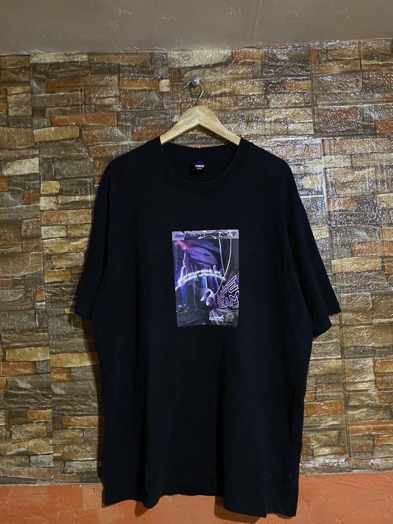 AAPE MOONFACE GRAPHIC PRINTED TEE (Category: Tshirts & Polo Shirts ) located in Cebu City. Submitted by arsenyong (Listing ID 1469964395, Image 1). Description: 24 by 32 Very good condition No issue Need wash only .