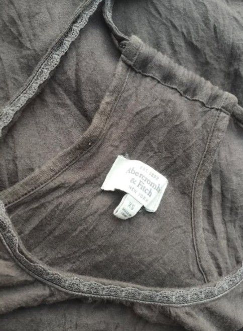 Abercrombie baby doll (Category: Sleeveless) located in Quezon City. Submitted by lys_picks (Listing ID 1469950988, Image 3). Description: can fit xs-m no issue.
