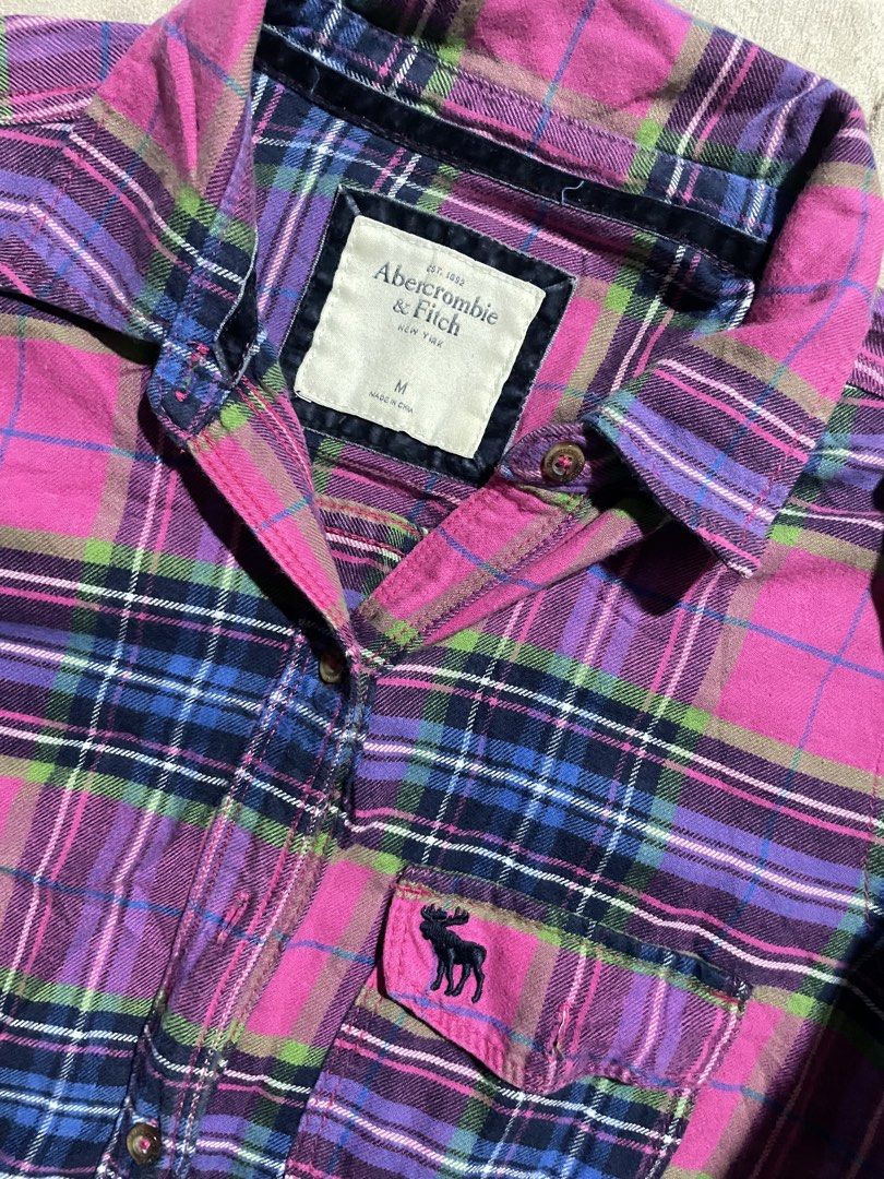 abercrombie longsleeve (Category: Longsleeves) located in Alabel. Submitted by rynz_ (Listing ID 1470014671, Image 1). Description: .