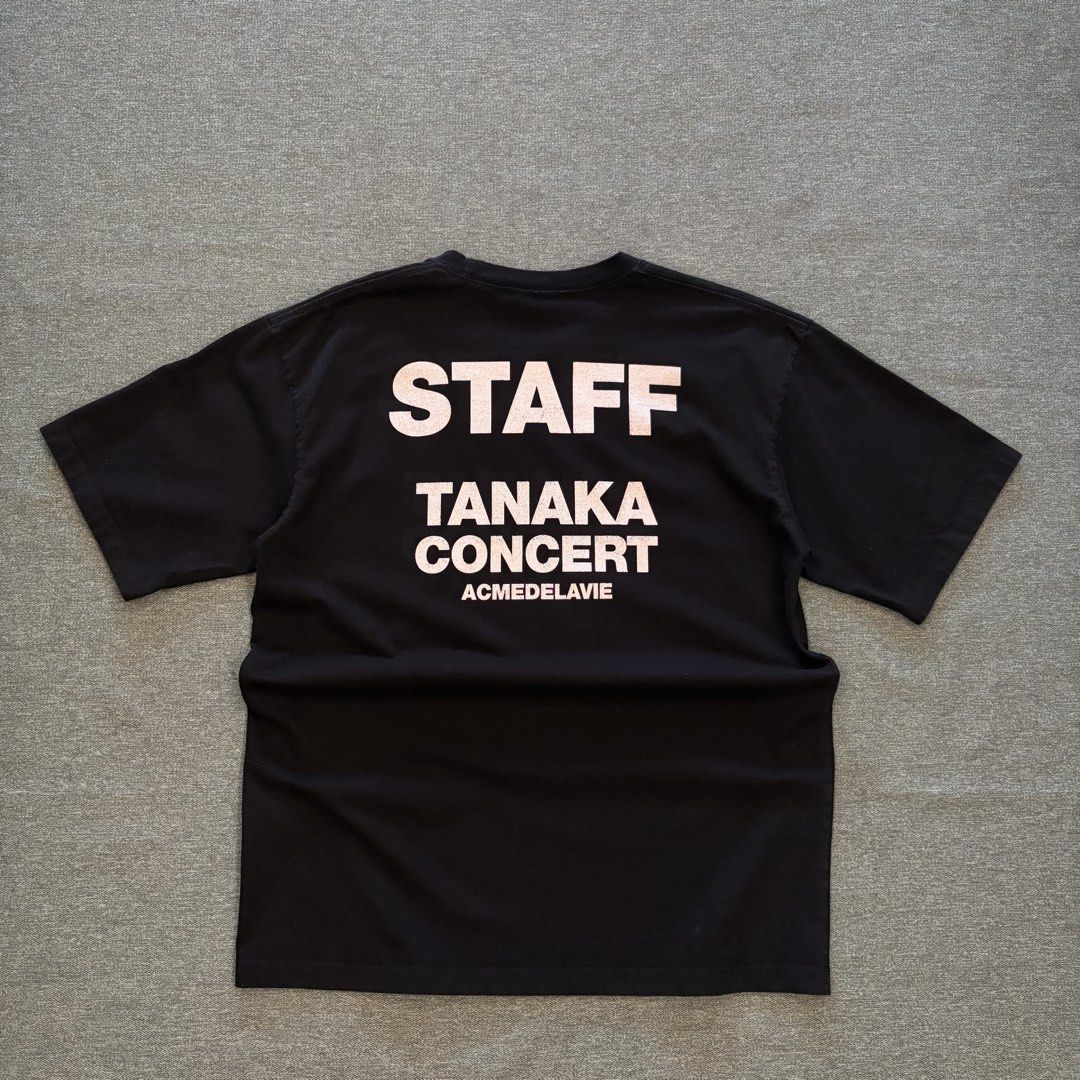 Acme De La Vie x Tanaka (Category: Tshirts & Polo Shirts ) located in Butuan. Submitted by ragscurations (Listing ID 1469965088, Image 3). Description: Size : Large Inches : Width 22 Inches : Length 29 Condition : Excellent Flaws : No major flaws see pic graphics Color rate 9.4 Fave item : Beautiful design.