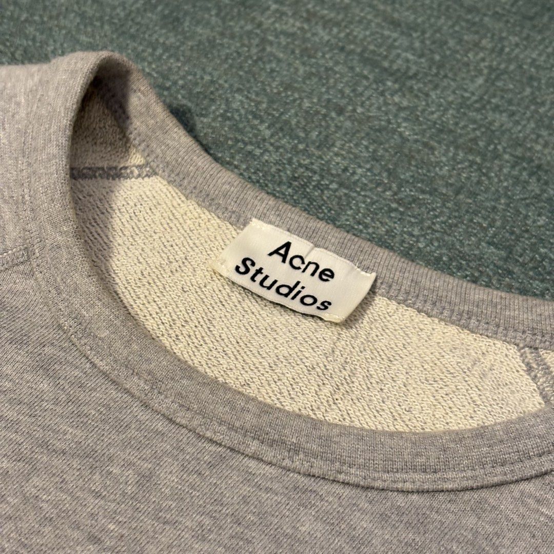 Acne Studios Our Journey Crewneck (Category: Hoodies) located in Butuan. Submitted by ragscurations (Listing ID 1469966626, Image 3). Description: Size : Medium Inches : Width 21 Inches : Length 28 Condition : Excellent Flaws : No major Color rate 9.4 Fave item : Beautiful design.