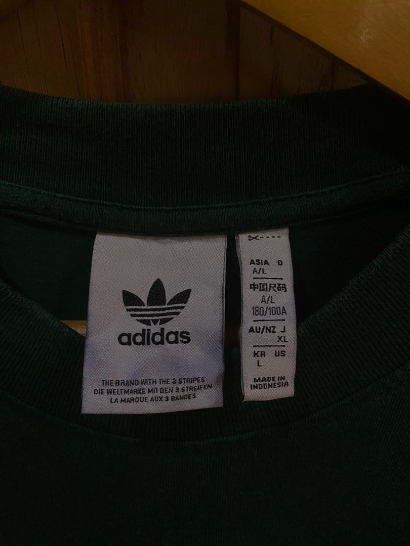 ADIDAS BASIC LOGO (Category: Tshirts & Polo Shirts ) located in Manaoag. Submitted by mangthrifttayo (Listing ID 1469996475, Image 3). Description: ADIDAS💚!! NO ISSUE EXCELLENT CONDITION SIZE L DIMES 22x28 PRICE: 1000.