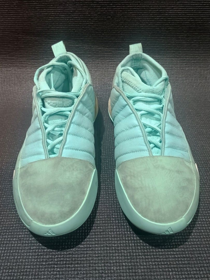 Adidas Harden Volume 7 (Category: Sneakers) located in Manila. Submitted by ranonfire (Listing ID 1470088163, Image 1). Description: Model: Adidas Harden Volume 7 Style code: IF5617 Size: US 10.5 / UK 10 / EU 44⅔ / 28.5 cm Condition: Pre-owned Original box: Included Letting these go for a quick sale! Issue: - sole separation forming on right shoe as seen in last photo. - needs cleaning and has some yellowing 📩 Message me if interested..