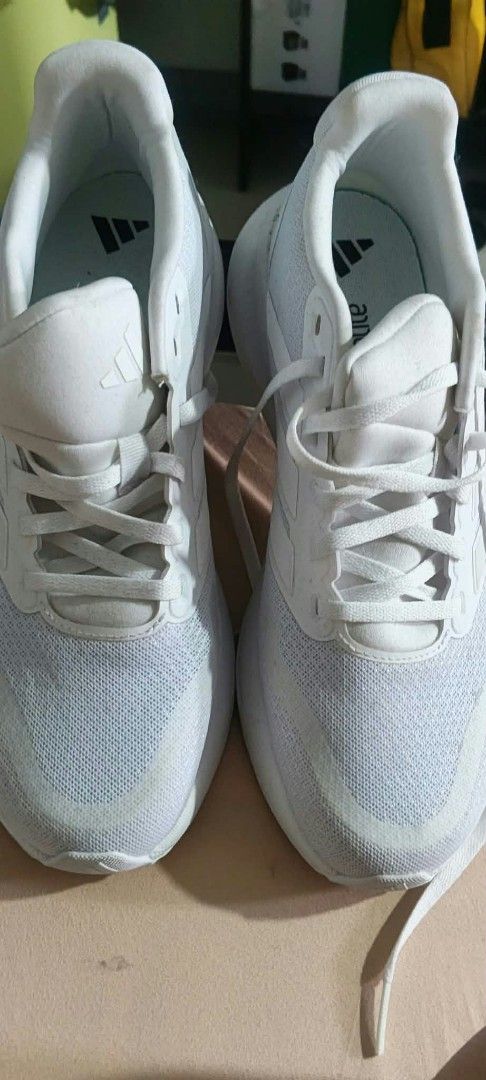 Adidas Runfalcon 5 (Category: Sneakers) located in Las Pinas. Submitted by cyrnkm (Listing ID 1469947598, Image 1). Description: Size: 8.5 womens Price is slightly negotiable 📍Naga Road Las Piñas .