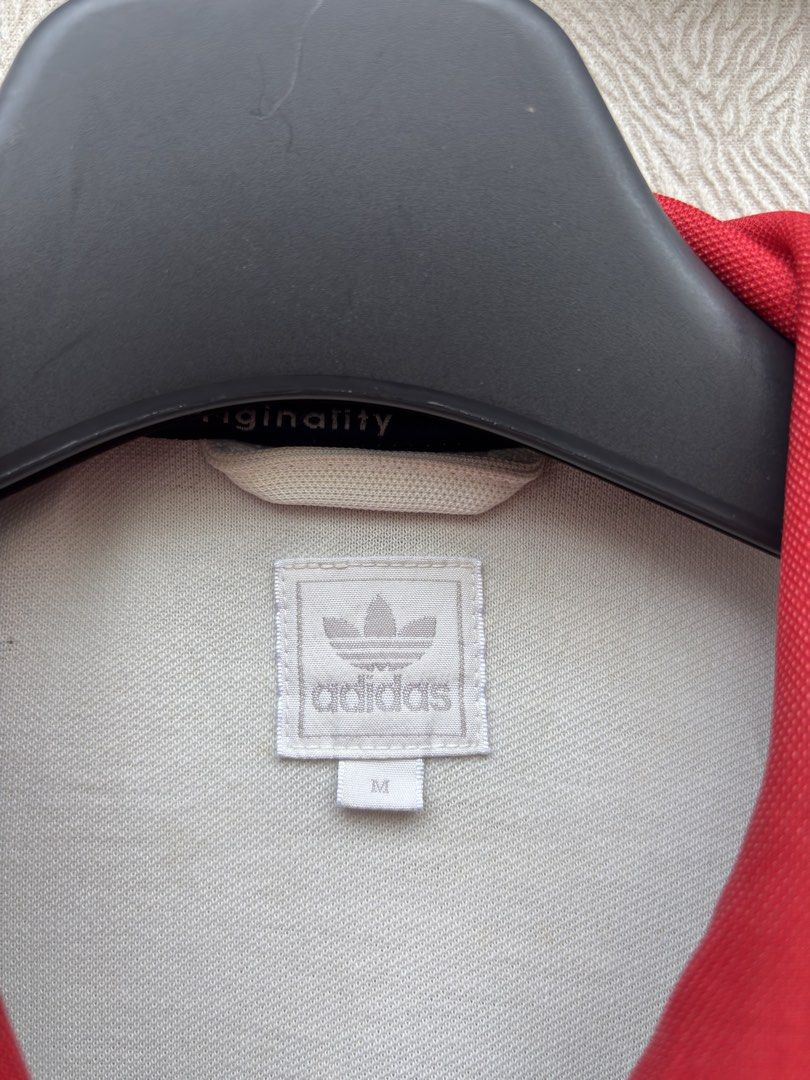 Adidas Track Jacket (Category: Coats, Jackets and Outerwear) located in Baybay. Submitted by thrift.ed2023 (Listing ID 1470037543, Image 3). Description: Adidas Track Jacket Medium to Large 21x26 No Issue Need Wash Good as New .