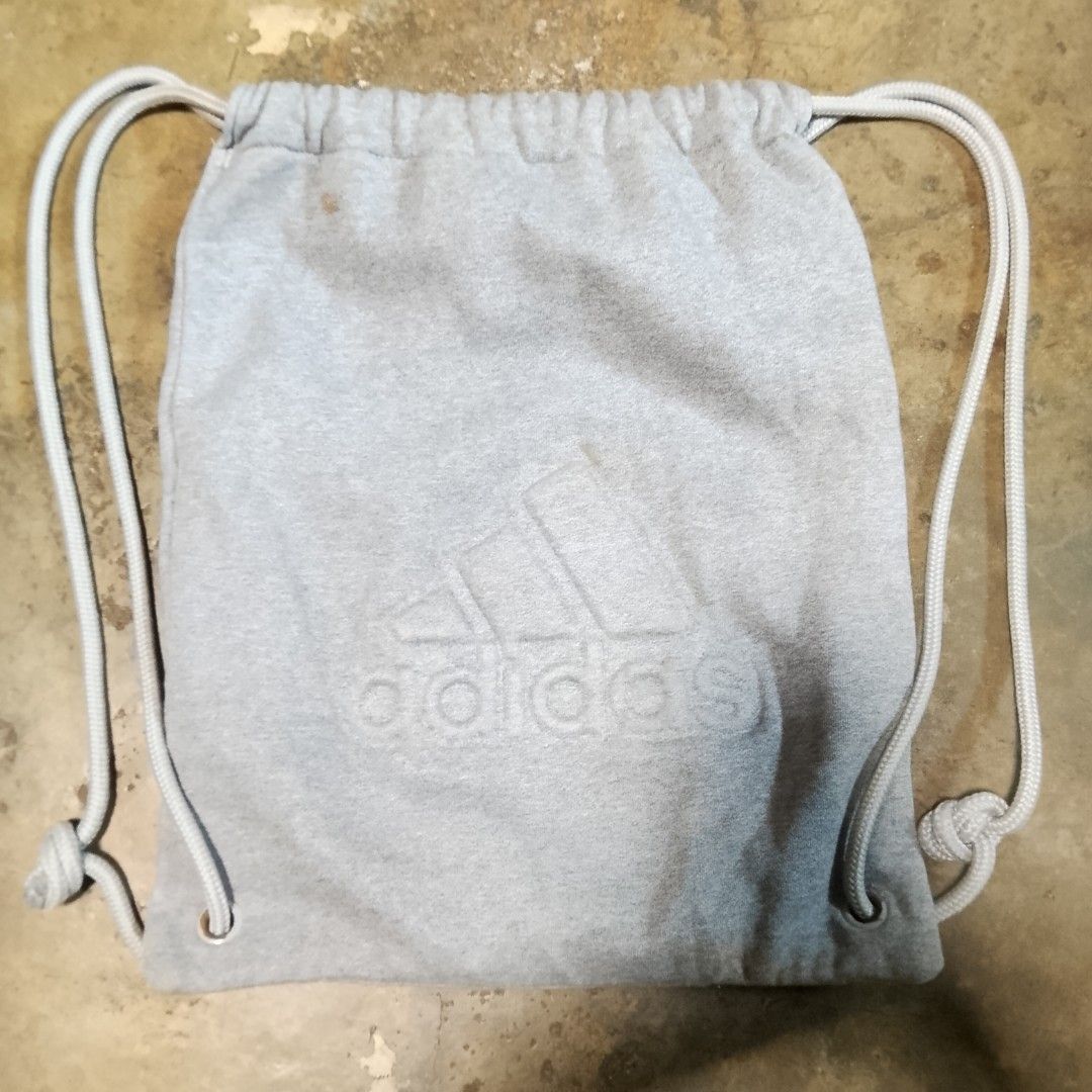 Adidas W Drawstring Fleece original (Category: Backpacks) located in Manila. Submitted by fastwater.d2d89b (Listing ID 1469992591, Image 1). Description: Adidas W Drawstring Fleece original 💯 *NeedWash location. 7/11 Lamuan price:600.