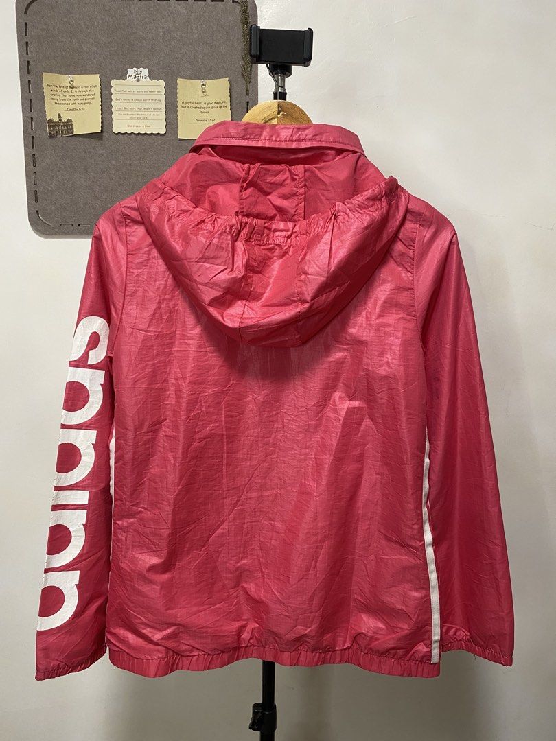 ADIDAS WINDBREAKER (Category: Coats, Jackets and Outerwear) located in Baguio. Submitted by fashionfinds1999 (Listing ID 1470095293, Image 3). Description: 📐 Measurements: • Shoulder-to-Shoulder: 20” • Pit-to-Pit: 21” • Length: 27”.