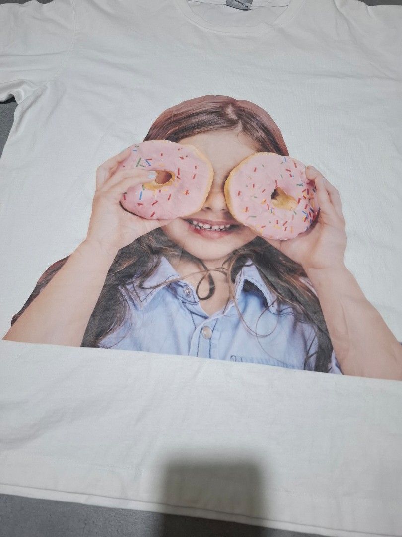 ADLV Baby face donut (White) (Category: Tshirts & Polo Shirts ) located in Rizal. Submitted by marcothrifts (Listing ID 1470083934, Image 3). Description: ADLV Baby face donut (White) Size 1 on tag Width: 21.5 Length: 27 Color rate: 9.9/10 Excellent Condition No issue.
