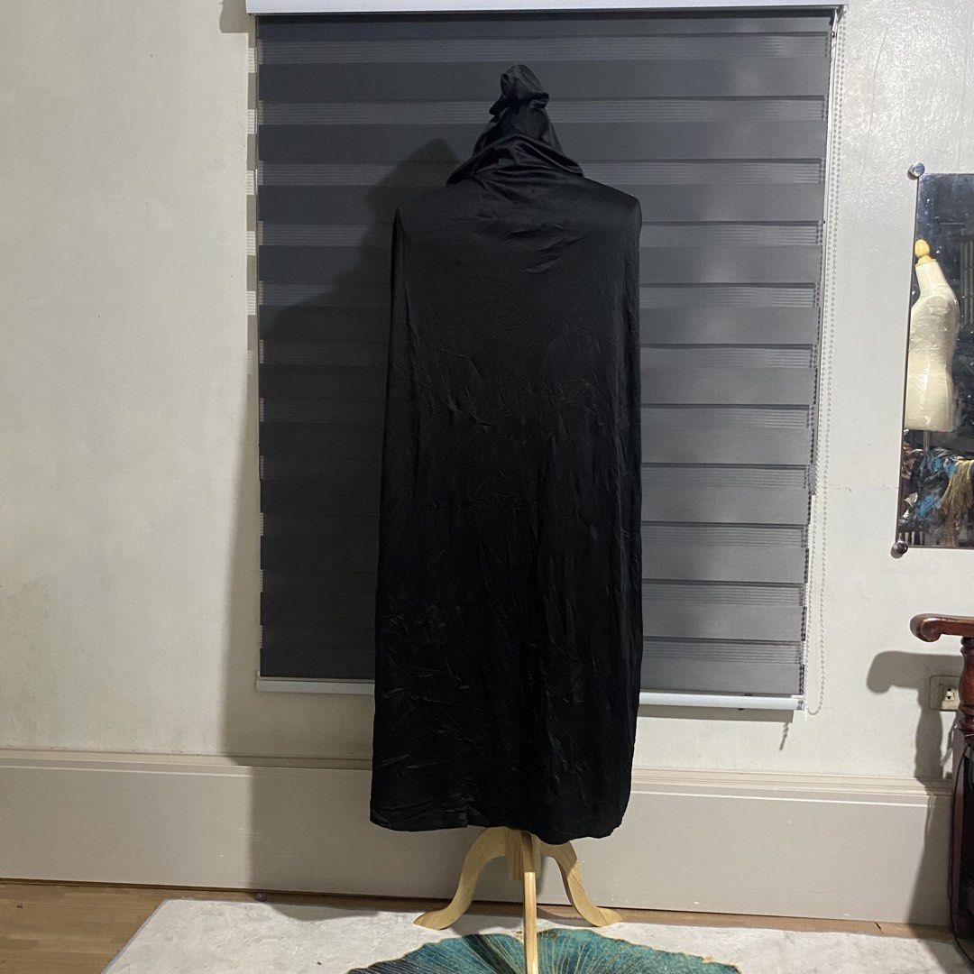 Adult Cape Costume (Category: Everything Else Others) located in Caloocan City. Submitted by discusonlineshop (Listing ID 1470051041, Image 3). Description: freesize.