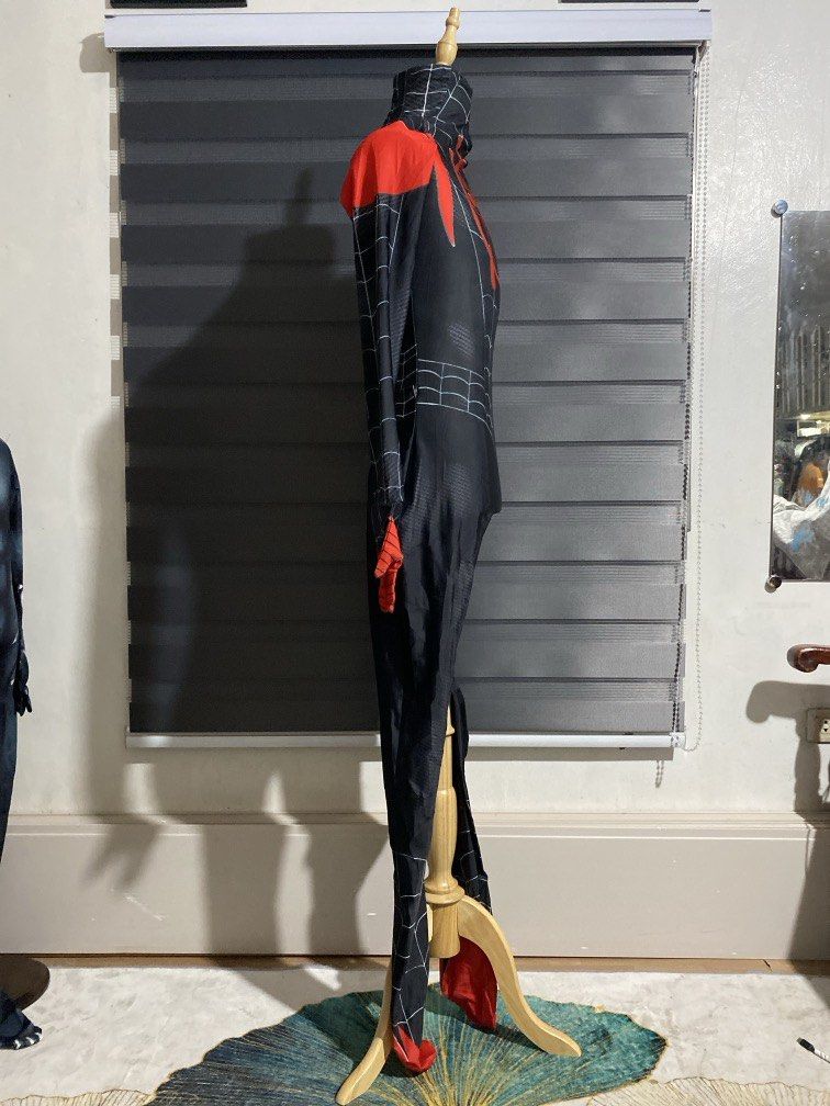 Adult SpiderMan Costume (Category: Everything Else Others) located in Caloocan City. Submitted by discusonlineshop (Listing ID 1470074407, Image 2). Description: medium to large .