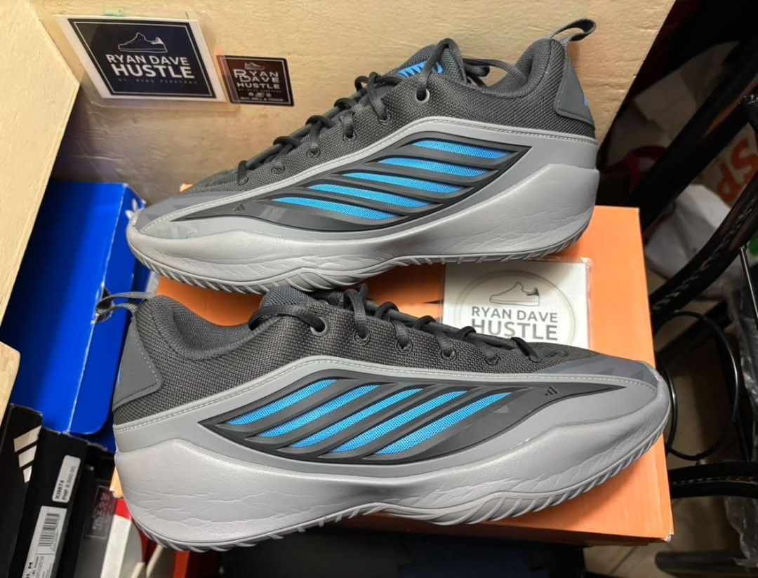AE Believe That Carbon Grey (Category: Sneakers) located in Quezon City. Submitted by ryandavehustle (Listing ID 1470034195, Image 1). Description: Wts/Wtt 2,500 Pesos Firm! AE Believe That Carbon Grey Size 11 / Complete with OG Box Used less than 5x Meetup: Novaliches QC, Sm North Edsa, Sm Fairview Can do shipping nationwide Can do COP via LBC (1k dp to avoid flaking) IG and FB: Ryan Dave Hustle.