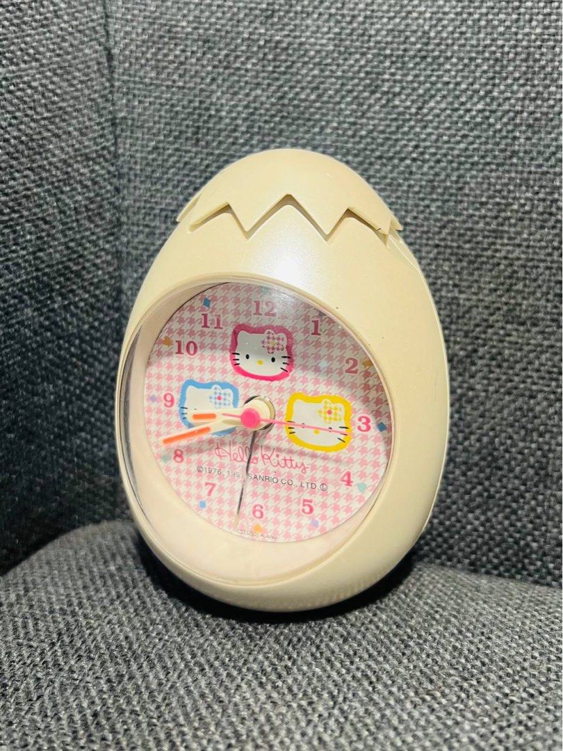 Affordable 1997 Sanrio Hello Kitty Egg Alarm Clock 😍👌🏻 (Category: Clocks) located in Malolos. Submitted by afford.japan (Listing ID 1469950496, Image 2). Description: Affordable 1997 Sanrio Hello Kitty Egg Alarm Clock 😍👌🏻.