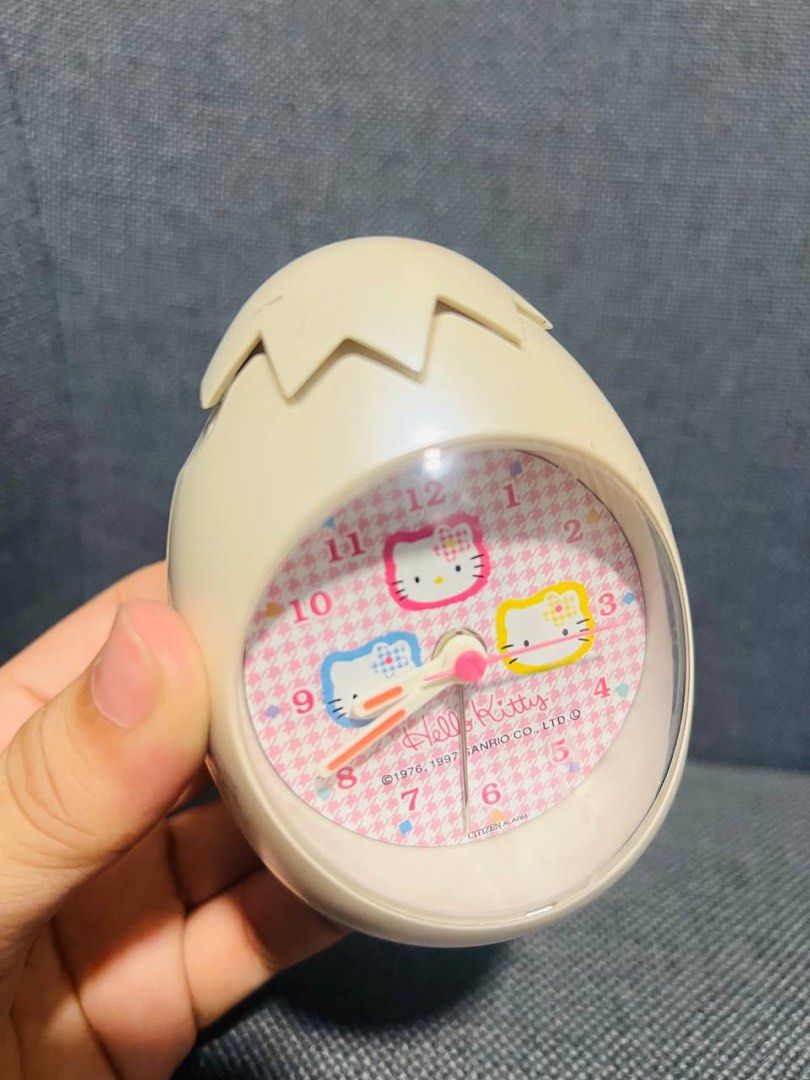 Affordable 1997 Sanrio Hello Kitty Egg Alarm Clock 😍👌🏻 (Category: Clocks) located in Malolos. Submitted by afford.japan (Listing ID 1469950496, Image 3). Description: Affordable 1997 Sanrio Hello Kitty Egg Alarm Clock 😍👌🏻.