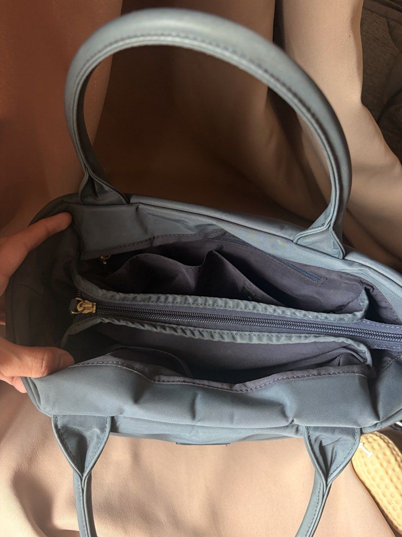 Agnes b tote bag shoulder bag (Category: Tote Bags) located in Manila. Submitted by jdmvd (Listing ID 1470003261, Image 3). Description: Can fit a macbook air.
