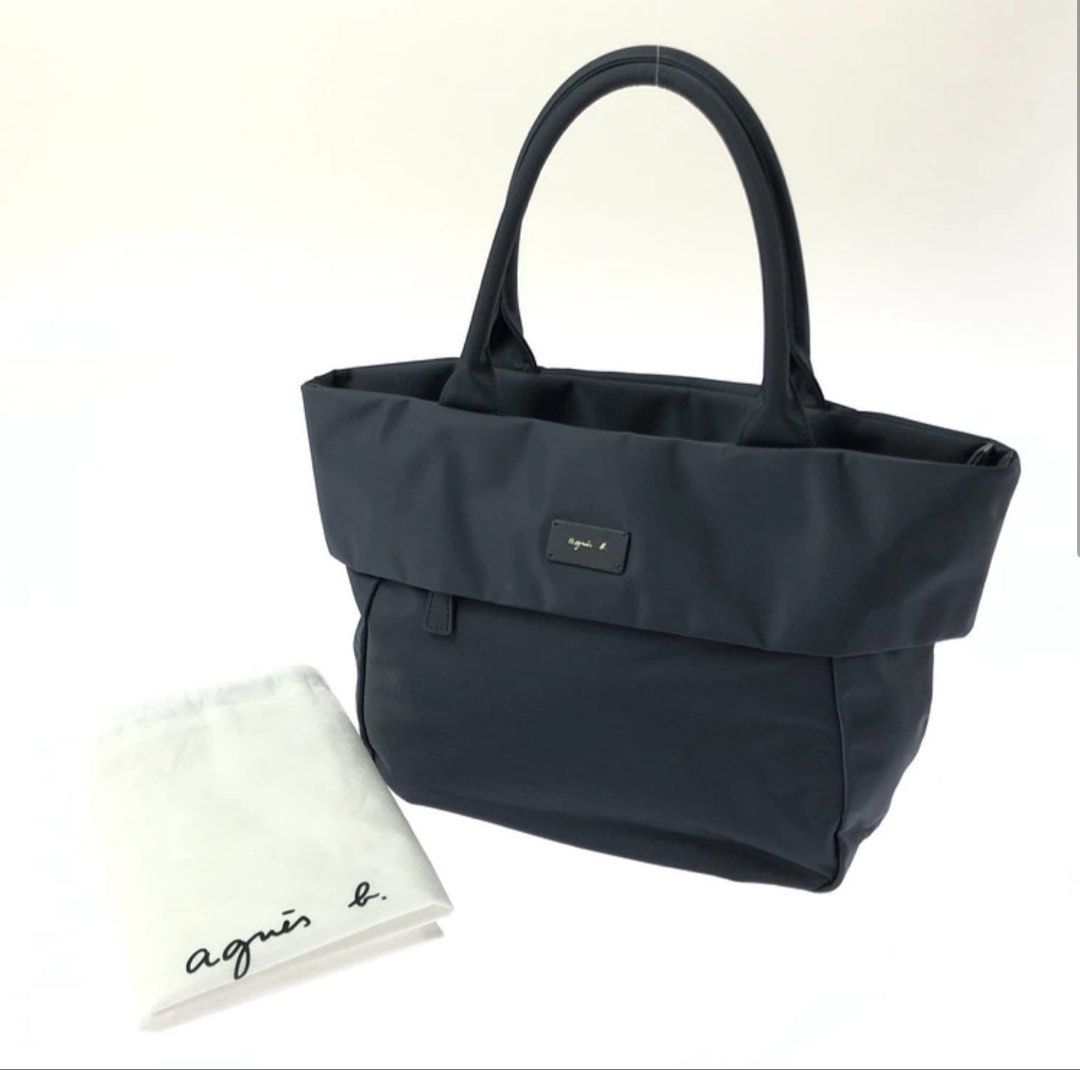 Agnes b tote bag shoulder bag (Category: Tote Bags) located in Manila. Submitted by jdmvd (Listing ID 1470003261, Image 1). Description: Can fit a macbook air.