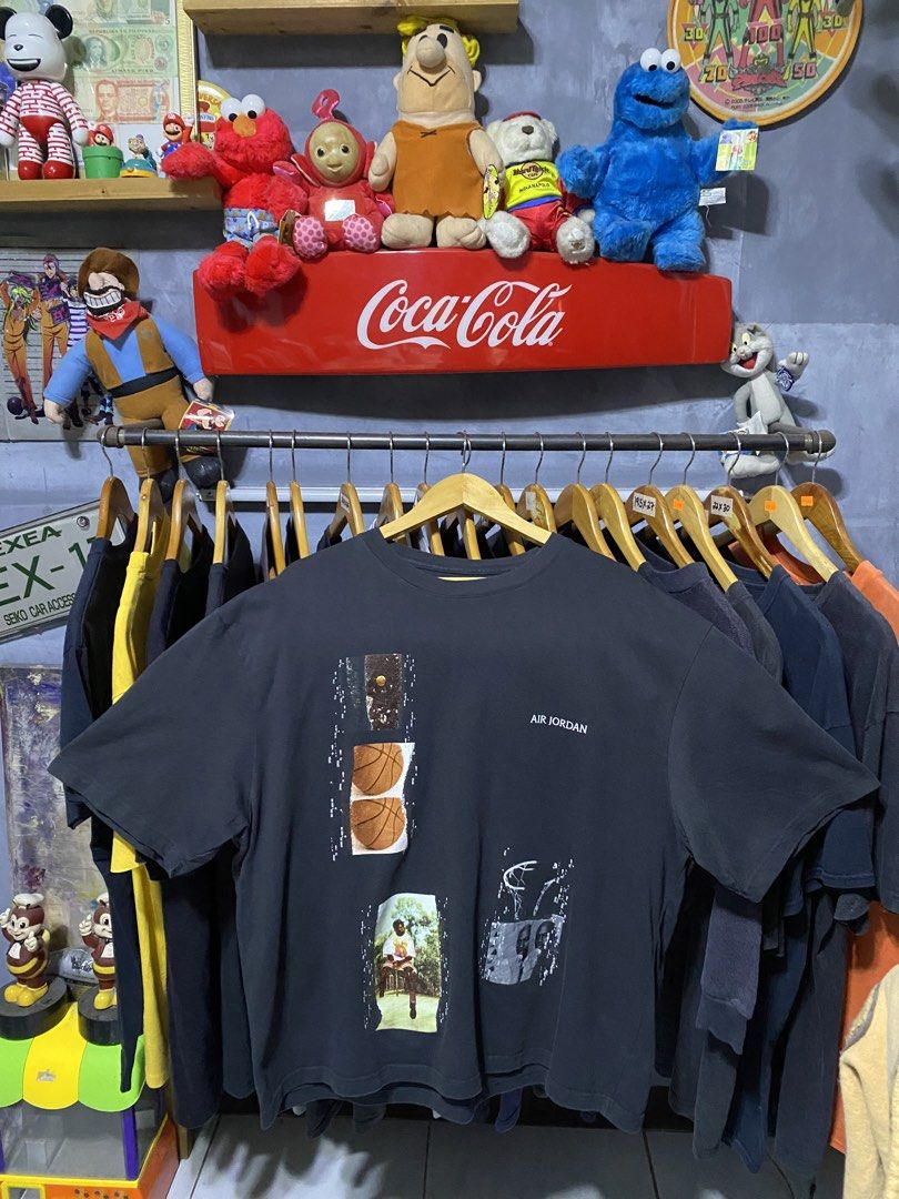 Air Jordan back to back Graphic print (Category: Tshirts & Polo Shirts ) located in Santa Ana. Submitted by tunes_vtg (Listing ID 1470012119, Image 1). Description: - Brand: Air Jordan - Color: Black - Size: 3XL (Plus Size / Oversized streetwear fit) - Design: Graphic photo prints on front and back - Style: Classic crew neck, short sleeve tee - Style Code: FN5987-045 - Origin: Made in China - Condition: Brand new / Excellent everyday casual wear 