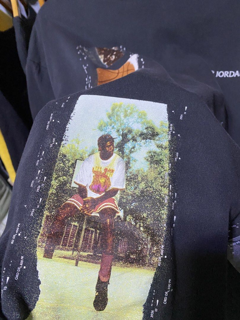 Air Jordan back to back Graphic print (Category: Tshirts & Polo Shirts ) located in Santa Ana. Submitted by tunes_vtg (Listing ID 1470012119, Image 2). Description: - Brand: Air Jordan - Color: Black - Size: 3XL (Plus Size / Oversized streetwear fit) - Design: Graphic photo prints on front and back - Style: Classic crew neck, short sleeve tee - Style Code: FN5987-045 - Origin: Made in China - Condition: Brand new / Excellent everyday casual wear 