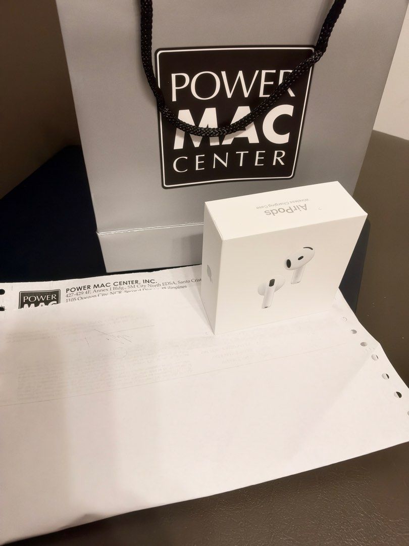 AirPods 5 with Wireless Charging Case from Powermac new sealed (Category: Headphones & Headsets) located in Famy. Submitted by crossover14 (Listing ID 1470044083, Image 1). Description: - 100% Brand New & Sealed: AirPods 5 with wireless charging case - Authentic Local Unit: Purchased directly from an authorized reseller in the Philippines - Complete with Proof of Purchase: Includes original store receipt for your peace of mind - Gift-Ready: Comes