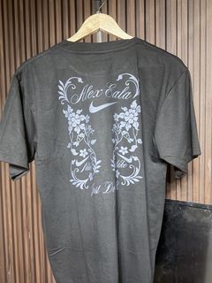 (Category: ) located in . Submitted by thesouthsideapparel (Listing ID 1470116533, Image 1). Description: .