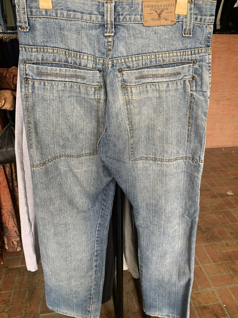 American Eagle Outfitters Bootcut Jeans Size 32 (Category: Jeans) located in Marawi City. Submitted by biidnillah (Listing ID 1469976533, Image 2). Description: - Brand: American Eagle Outfitters - Size: 32 Bootcut - Wash: Light wash with vintage styling - Material: 100% durable cotton - Closure: Button fly - Pockets: Distinctive multi-pocket construction on front and back.