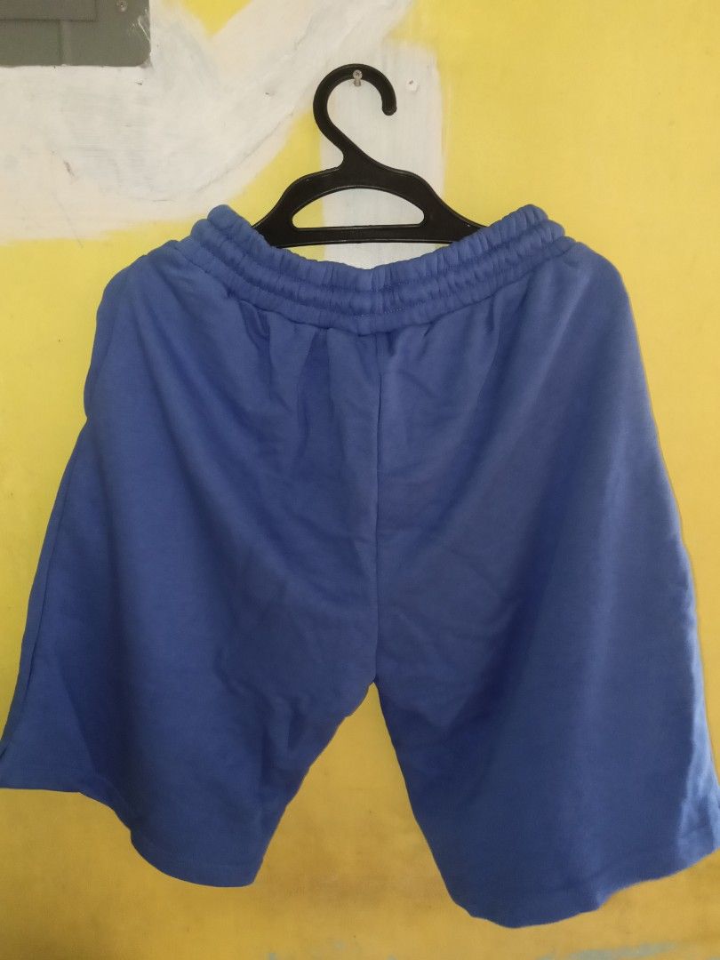 AMI Blue Cotton Short Size: Medium (Category: Shorts) located in Navotas City. Submitted by vanilla_sandalwood (Listing ID 1469990244, Image 2). Description: -Brand new -Brand: AMi -Short cotton -Pocket both side -Color: Blue -Size: Medium.