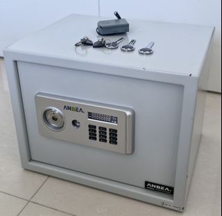 （分類：）位於 。 由 running66 提交（商品編號 1470027929，圖片 1）。簡介： 。