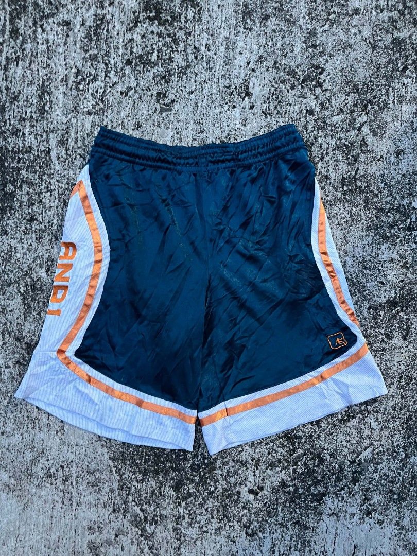 And1 Baller Short (Category: Shorts) located in Talisay. Submitted by reyteliquido (Listing ID 1470065952, Image 3). Description: Medium Length 19 Leg opening 13 Excellent condition Color rate 10/10 Issue lints/rans Color may vary due to lighting.