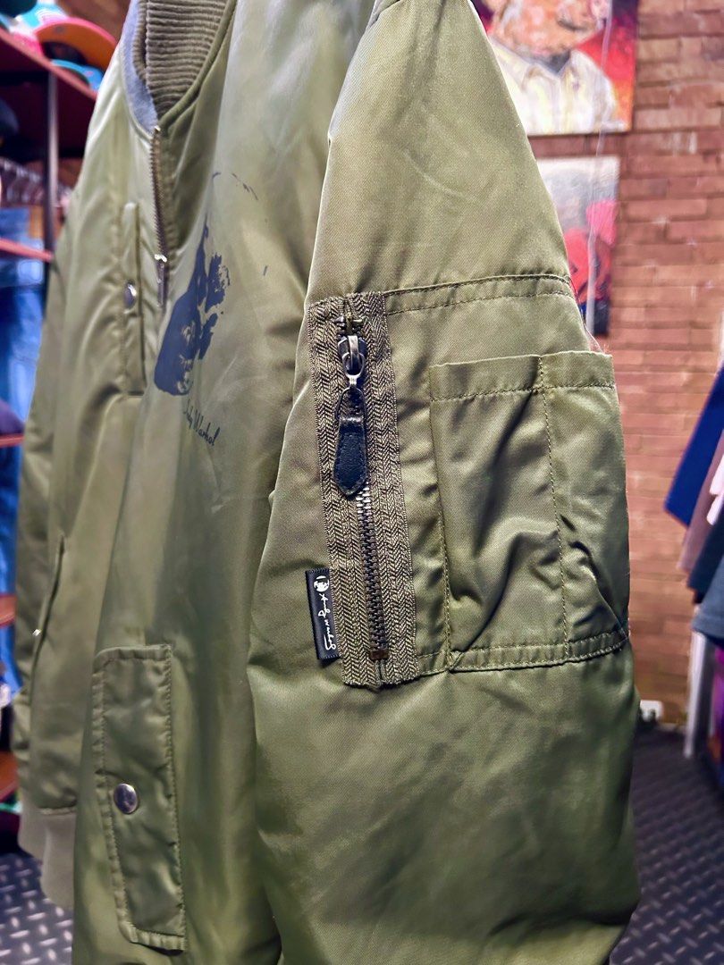 Andy Warhol by Dusty MA-1 Flight Jacket (Category: Coats, Jackets and Outerwear) located in Quezon City. Submitted by pricetakedown (Listing ID 1470078704, Image 3). Description: Size: S | Excellent condition Features Warhol’s famous Skull (1976) print on the front panel and his iconic Banana (1967) print on the emergency orange interior lining 💀🍌 Measurements (inches) Armpit to armpit: 21.5 Shoulders: 19 Length: 26 📥 DM for inquiries 🫶🏻 Man