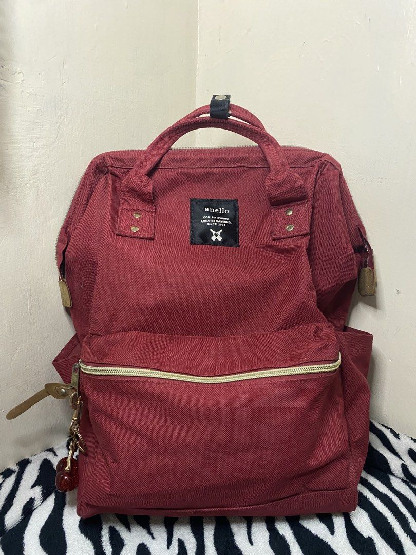 Anello maroon backpack (Category: Backpacks) located in Manila. Submitted by jelz_ph (Listing ID 1469972118, Image 1). Description: - See the pics for more deets - Secured zipper - Sign of used only .