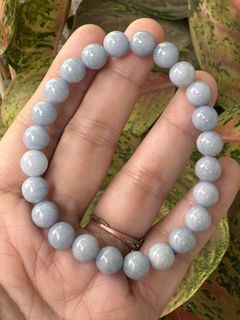 (Category: ) located in . Submitted by selling_low_by_bella_ben (Listing ID 1470000487, Image 1). Description: .