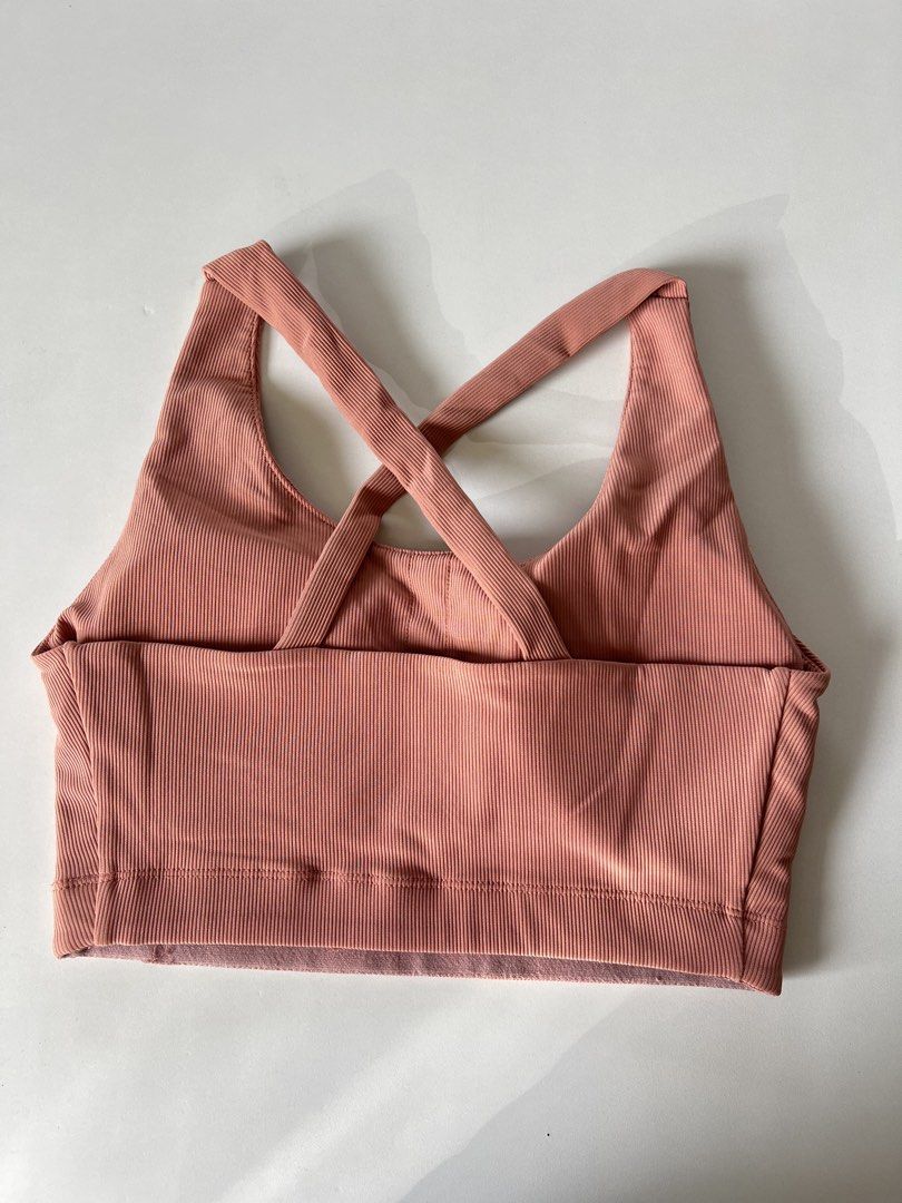 Anko Sports Bra (Category: Activewear) located in Santiago. Submitted by ricevllnz (Listing ID 1469957000, Image 2). Description: Beautiful dusty rose ribbed sports bra with a stylish crisscross back! Perfect for workouts, yoga, Pilates, or everyday athleisure wear. • Brand: Anko Active • Size: 10 • Color: Dusty rose / muted coral pink • Design: Crisscross back straps • Fabric: Ribbed fabric • Features: Wide elastic underband and removable-lookin