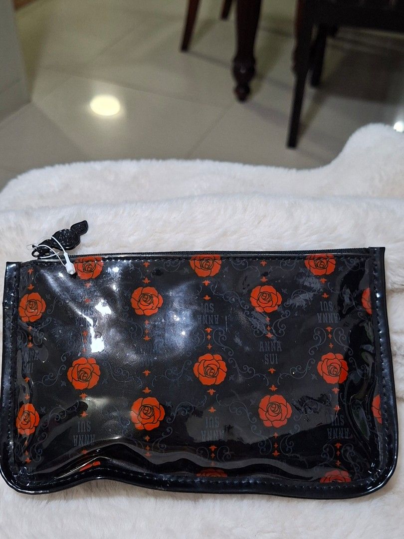 ANNA SUI PVC POUCH (Category: Purses & Pouches) located in Las Pinas. Submitted by annachiaonair2037 (Listing ID 1470126795, Image 1). Description: ANNA SUI PVC POUCH FROM JAPAN NORMAL SIGN OF USAGE Disclaimer: I am not affiliated with, associated with, or authorized by any of the brands featured posted. Any mention of brand names, trademarks, or logos is solely for identification and reference purposes only..