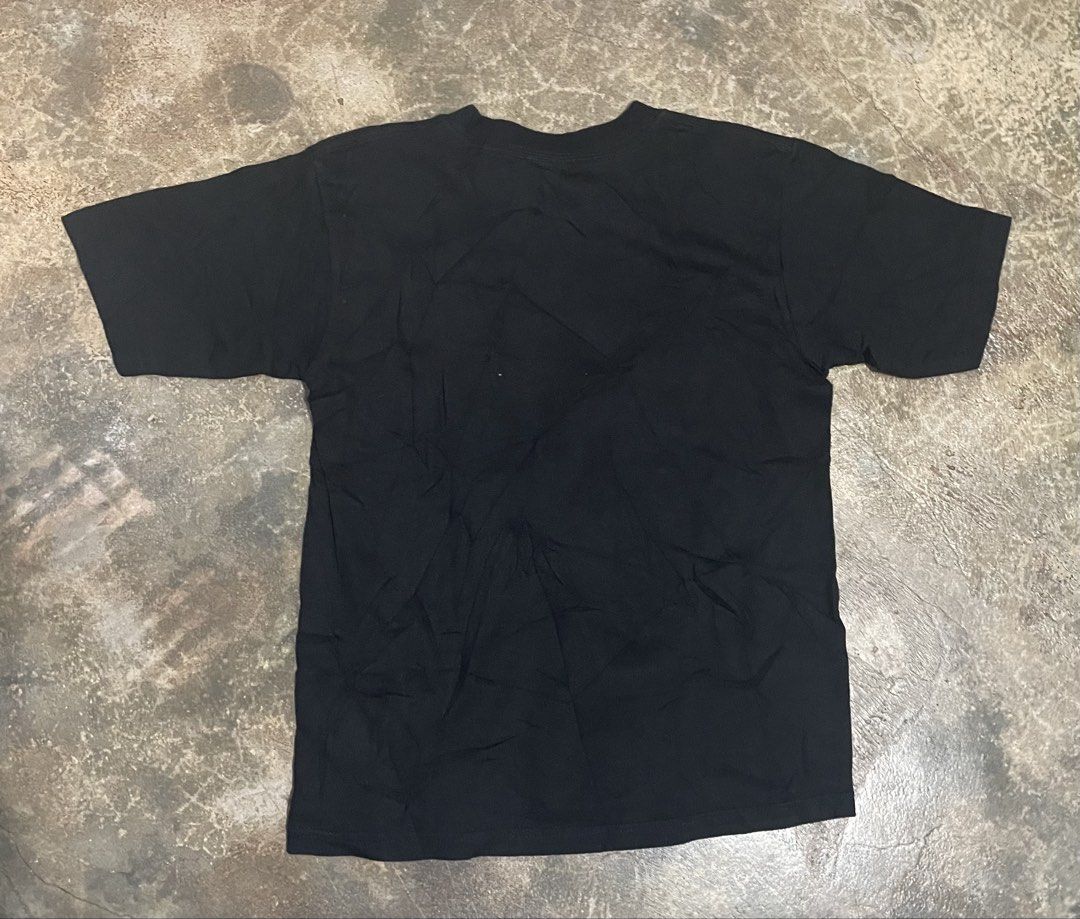 Anna Sui shirt (Category: Shirts) located in Davao. Submitted by mj_designervintagecurator (Listing ID 1470110857, Image 2). Description: 📌In good condition color rate is 9.5 📌best fit small to med 📌shoukder 14- bust 34- armpit 14- length 23 inches.