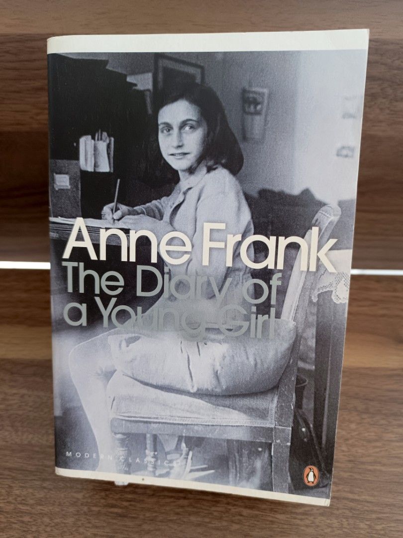 Anne frank collection (Category: Storybooks) located in Cebu City. Submitted by sophia_87 (Listing ID 1469985990, Image 2). Description: .