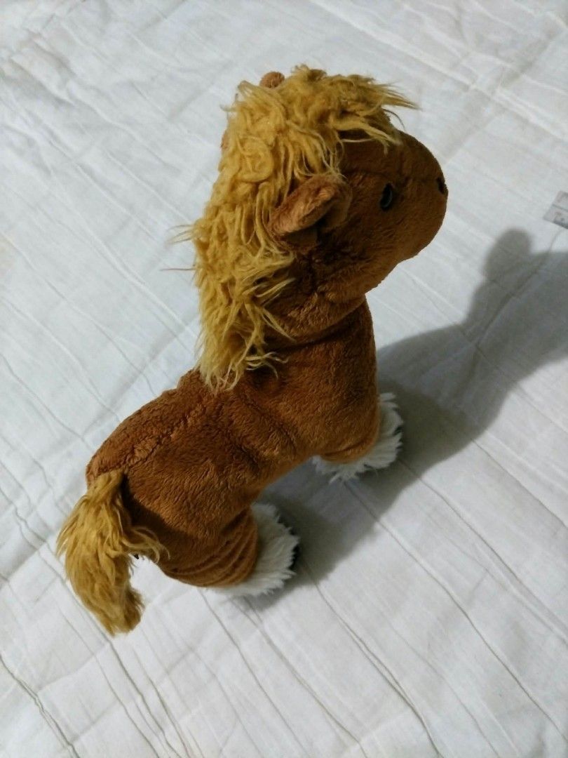 Antics Brown Horse (Category: Babies & Kids Fashion) located in Caloocan City. Submitted by appleblossoms07 (Listing ID 1470090126, Image 2). Description: .
