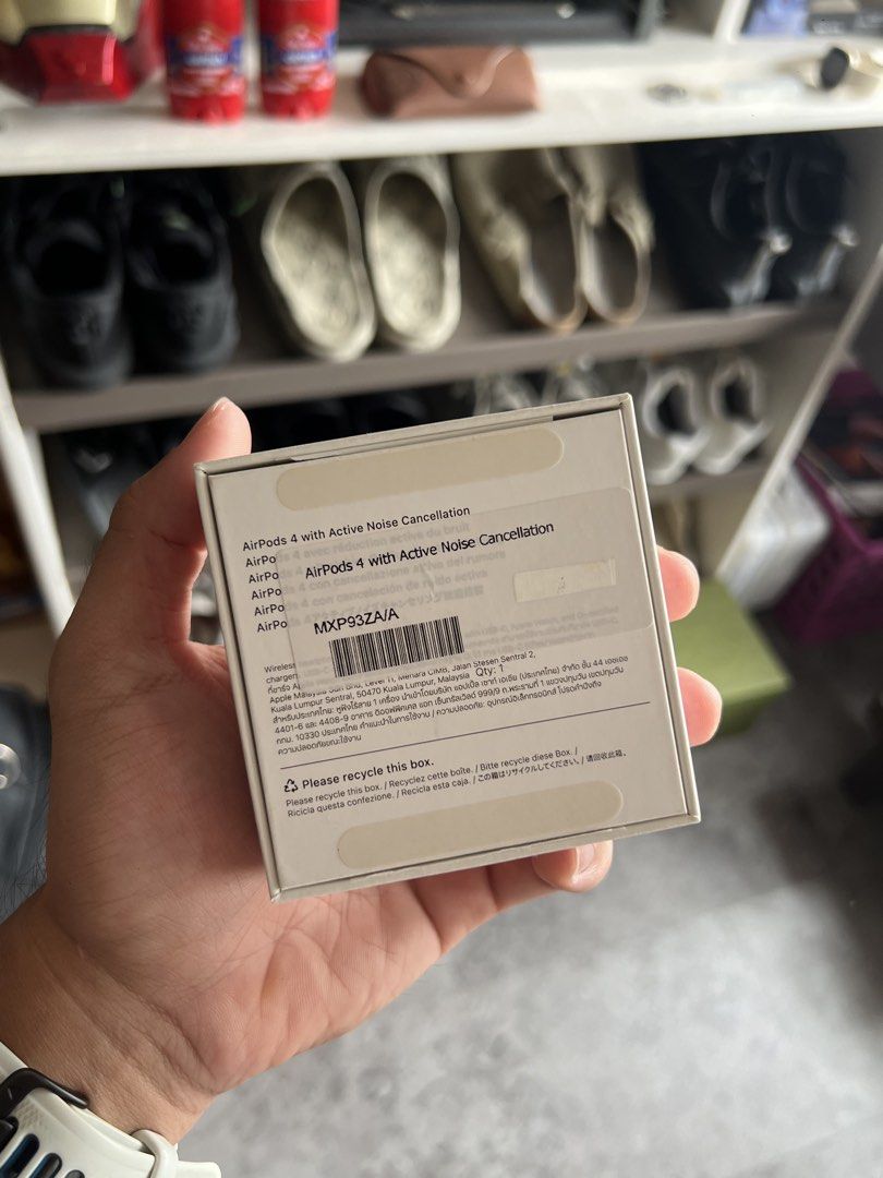 Apple AirPods 4 (w/ ANC) (Category: Earphones) located in Quezon City. Submitted by shaggieboi (Listing ID 1470049229, Image 2). Description: Barely used RFS - upgrading .
