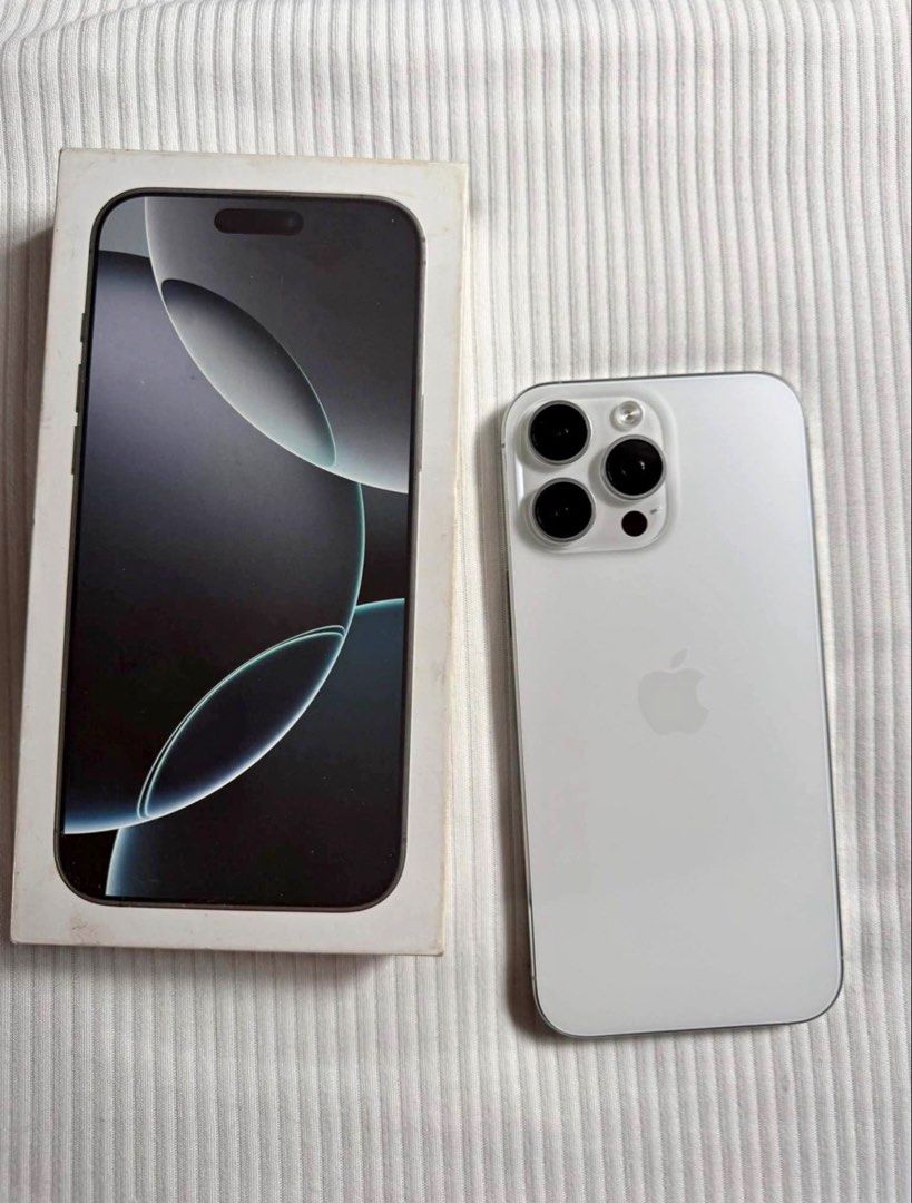 Apple iPhone 16 Pro Max 256GB Factory Unlock White (Category: iPhone 16 Series) located in Manila. Submitted by reyessammy53001 (Listing ID 1470123689, Image 1). Description: Please read carefully po. I will not respond to funny questions or offers🙂 SELLING Pre-loved Apple iPhone 16 Pro Max 256 GB Factory Unlock (Openline) - ACTUAL PHOTOS ARE POSTED. Comes with its Original Box and Charging Cable. Absolutely 100% in Perfect Condition, No Hidden 