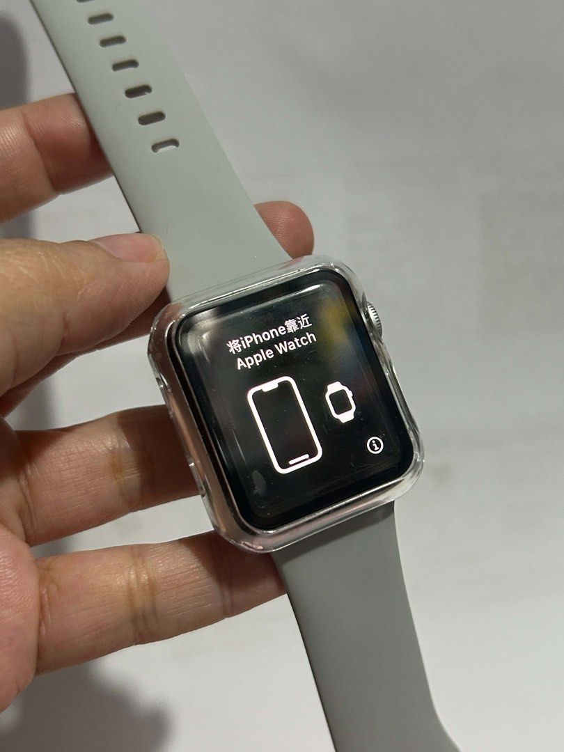 Apple watch Series 3 (Category: Wearables & Smart Watches) located in Quezon City. Submitted by heybailey (Listing ID 1470017151, Image 1). Description: .