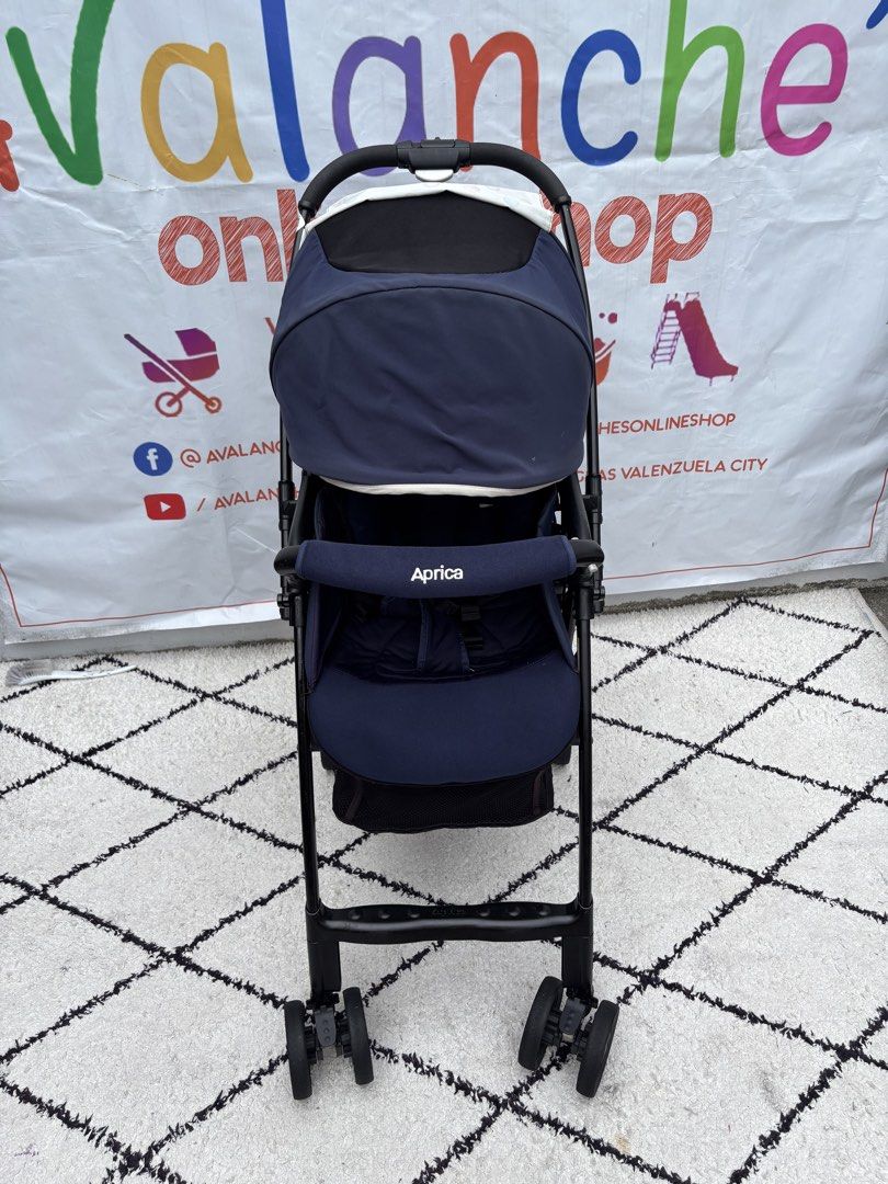 Aprica Karoon air stroller (Category: Strollers) located in Manila. Submitted by avalanchesonlineshopmainacount (Listing ID 1470038334, Image 1). Description: .